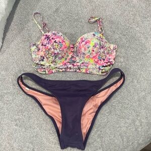 Victorias Secret bikini - 34c top and bottom is a medium but it is small!